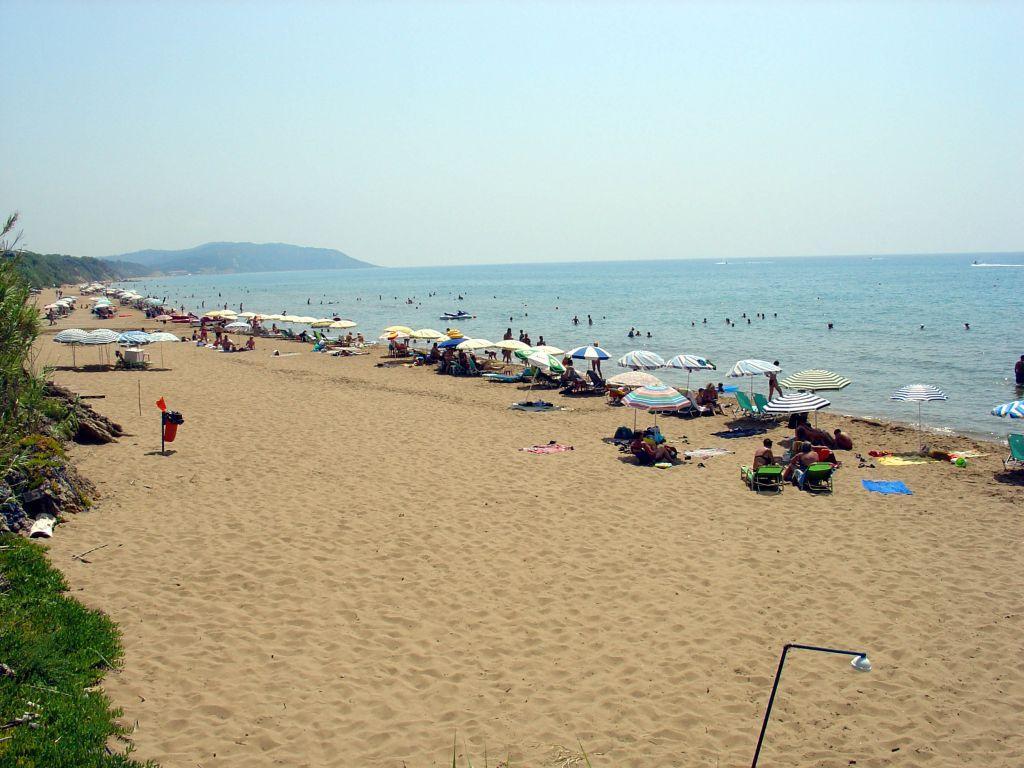 Golden Sands Hotel Agios Georgios  Bagian luar foto