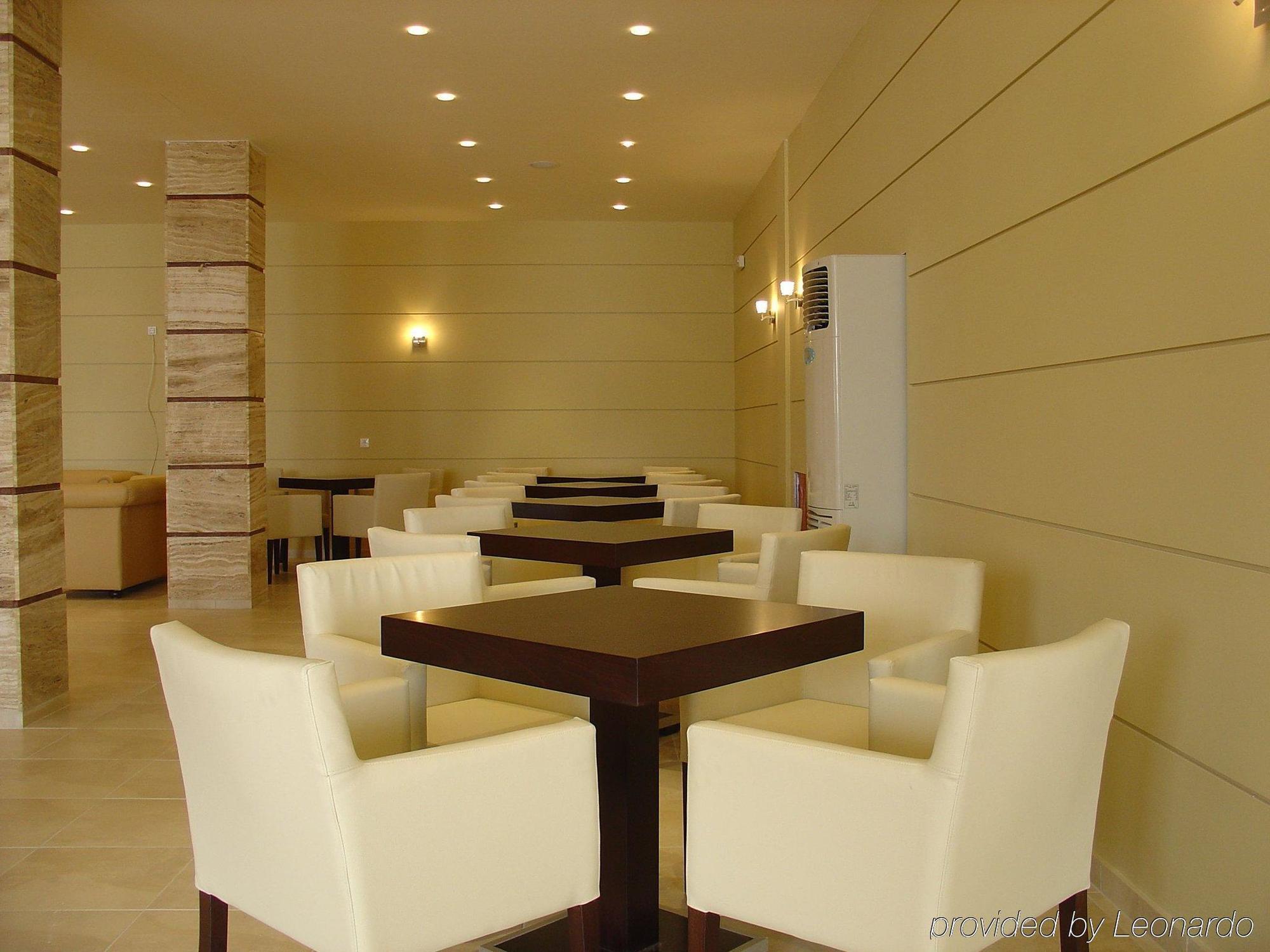 Golden Sands Hotel Agios Georgios  Restoran foto